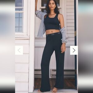 UGG Women's‎ Classic Black Relaxed Pants